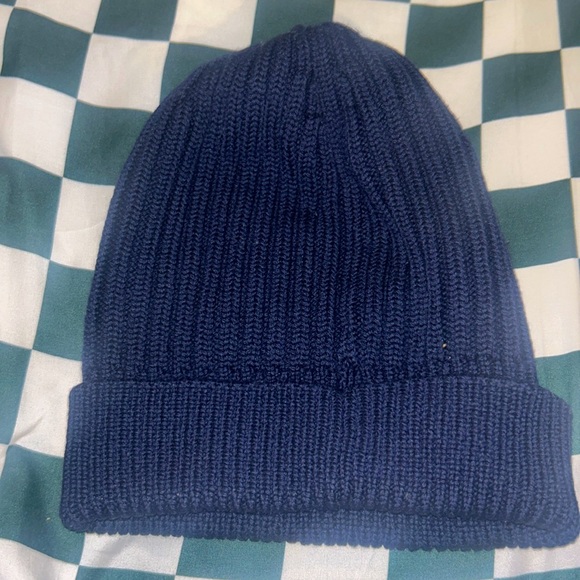 Men’s/boys Moncler hat - Picture 2 of 4